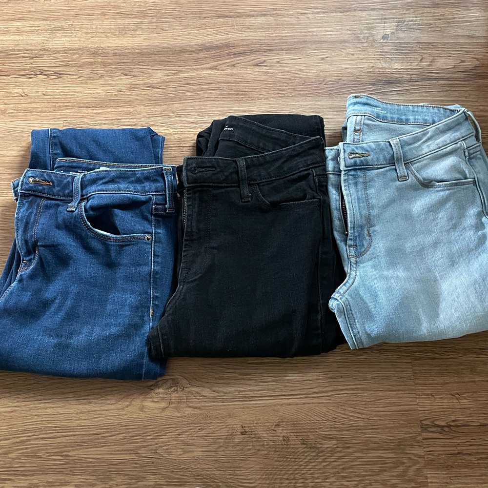 Old Navy Women's Mid-Rise Bootcut Jeans - Navy, Black, Light Blue
